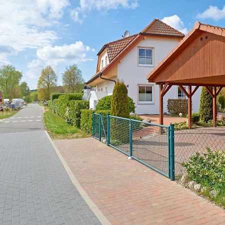 Haus am See - Apt. 02 Sellin  Exterior foto